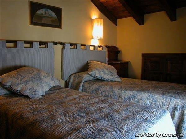 Hotel Restaurante Dona Anita Рекена Номер фото