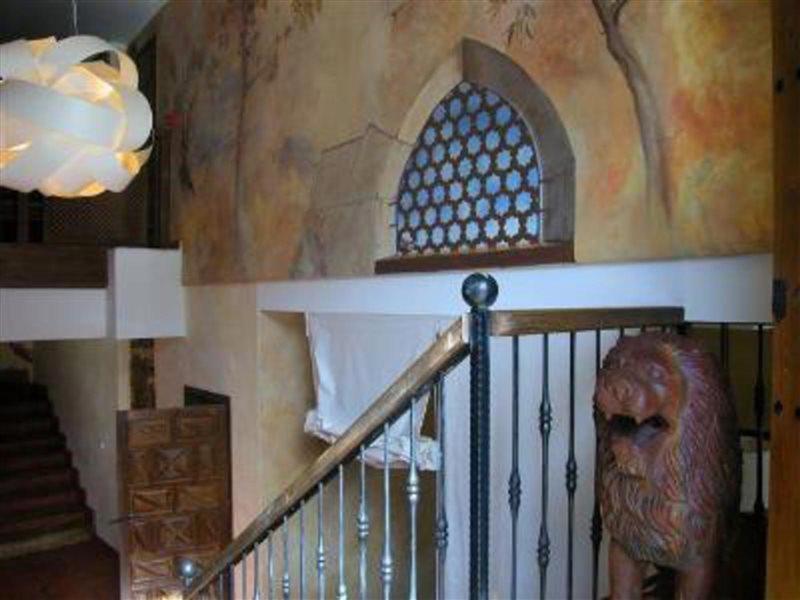 Hotel Restaurante Dona Anita Рекена Интерьер фото